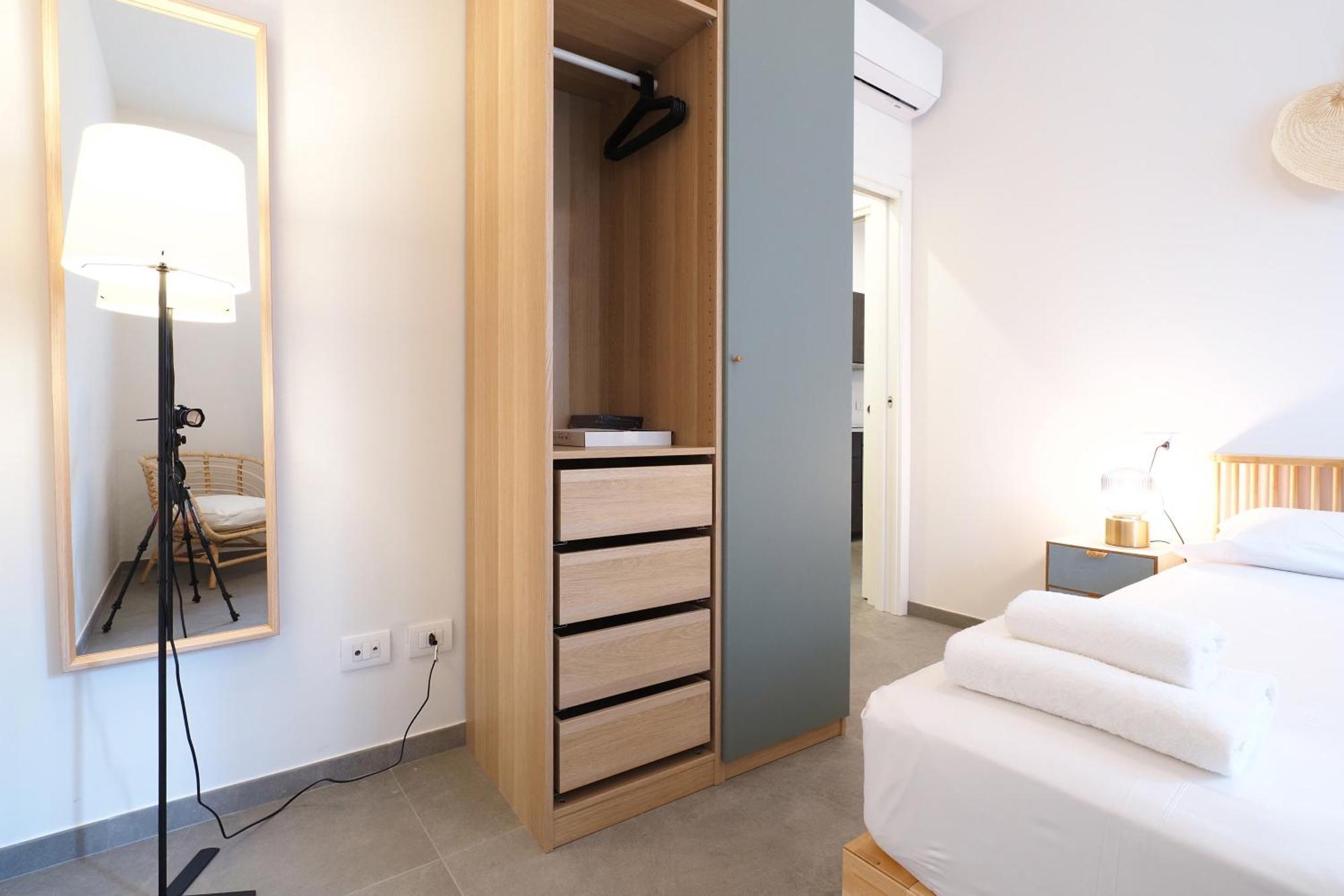 Mila Apartments Fiera Милан Экстерьер фото
