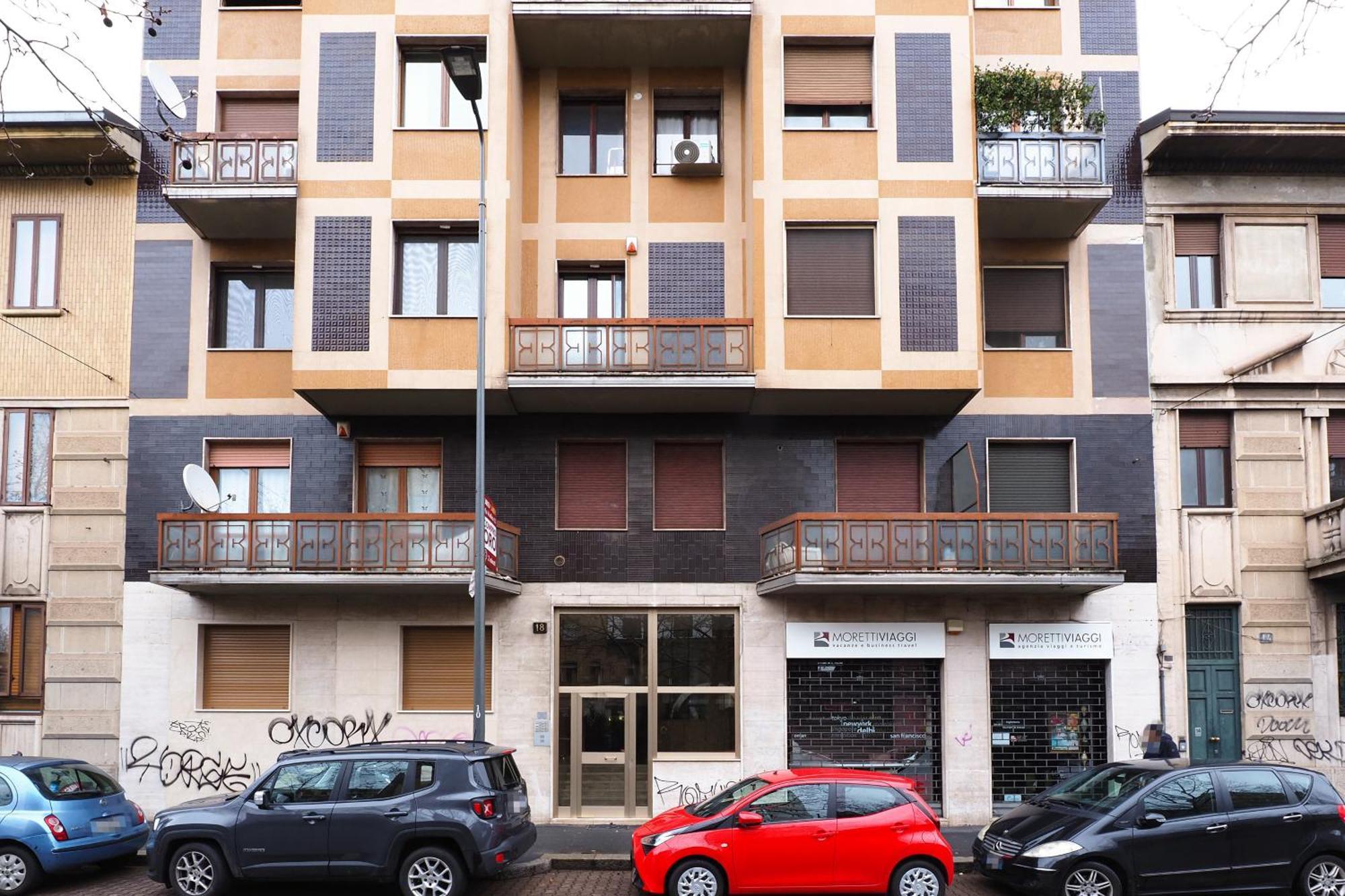 Mila Apartments Fiera Милан Экстерьер фото